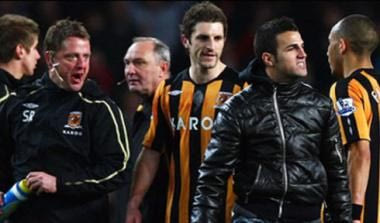 Φάμπρεγκας:”Δεν έφτυσα τον βοηθό της Χαλ”