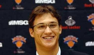 Η πλάτη στέλνει τον Gallinari στην Ιταλία