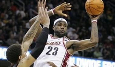 Επιστροφή στις νίκες για Cavaliers, συνέχεια στο σερί για Hornets και Bobcats