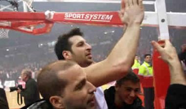 Παπαλουκάς: “Να μην πέσουμε θύμα ανατροπής”