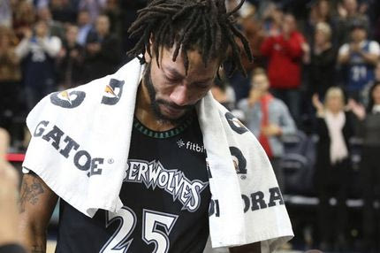 Τα δάκρυα του Ντέρικ Ρόουζ είναι το ίδιο το μπάσκετ