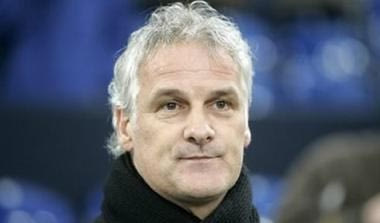 “Τελειώνει” ο Ρούτεν από τη Σάλκε