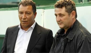 Τεν Κάτε: “Βάλτε πρόστιμο και σε μένα και στον Αντωνίου”