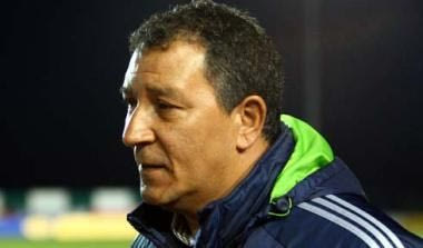 Η στήριξη στον Τεν Κάτε και τα πλέι οφ