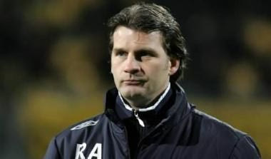 Αναλαμβάνει ο Ατεφελντ