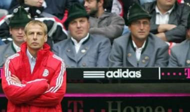 Παρελθόν ο Κλίνσμαν, ανέλαβε ο Χάινκες