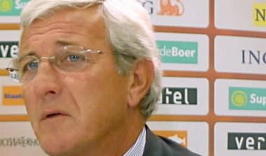 Ο Λίπι στο πλευρό των σεισμόπληκτων