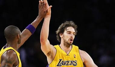 Nίκη για Lakers, νέα ήττα για Cleveland