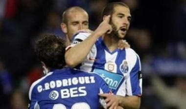 Έδωσε την λύση ο Λισάντρο Λόπες για Πόρτο (vids)