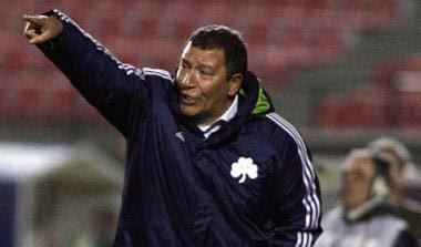 Τεν Κάτε: “Θα φύγουν όσοι δεν έχουν πνεύμα νικητή”