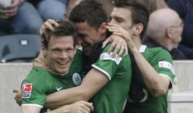 Μόνη στο… ρετιρέ η Βόλφσμπουργκ (vids)