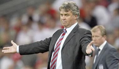 Ο Χίντινγκ θέλει Παβλιουτσένκο, σενάρια για Βίγια