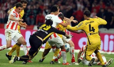 “Τσούκου τσούκου μπολ” ή “όλα μέσα”;