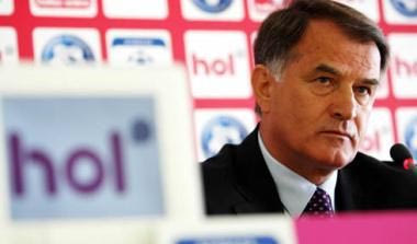 Με 25 παίκτες στην αποστολή