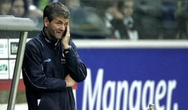 Τέλος ο Φούνκελ από την Αϊντραχτ