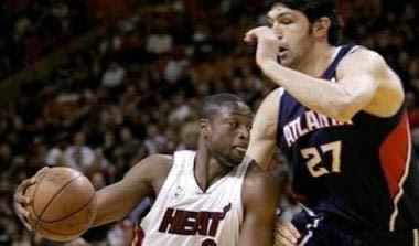Σε έβδομο ματς θα κριθεί η πρόκριση μεταξύ Heat και Hawks