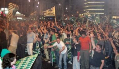 Κοσμοσυρροή στην Ομόνοια