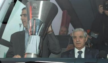 Το contra.gr στην υποδοχή του Παναθηναϊκού (videos)