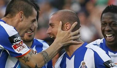 Αγκαλιά με τον τίτλο η Πόρτο (vids)