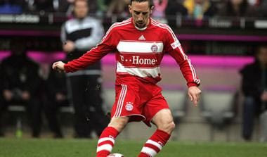 70 εκ. ευρώ προσφέρει η Γιουνάιτεντ για το Ριμπερί