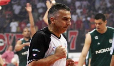 Οι διαιτητές των πρώτων δύο τελικών