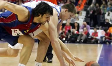 Ανανέωσε για έναν χρόνο ο Μπαζίλε