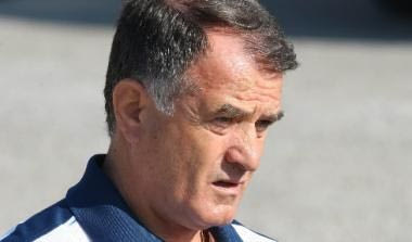 Μπάγεβιτς: “Θέλουμε Λεονάρντο και δεξί μπακ”