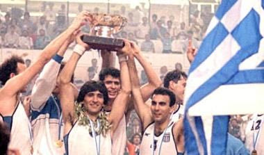 22 χρόνια από το θρίαμβο του ’87 (vids)