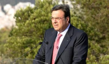 Πολύ Ντόρα για το τίποτα