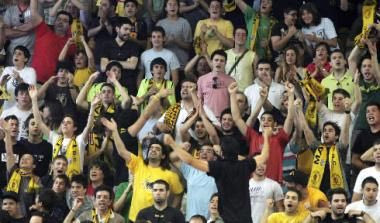 Αποθέωση στο αεροδρόμιο. Βωβός: “Δεν μπορώ να πω ότι θα είμαι και του χρόνου”