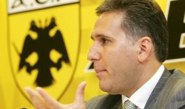 “Εχουμε την υποχρέωση να σηκώσουμε την ΑΕΚ ψηλά”