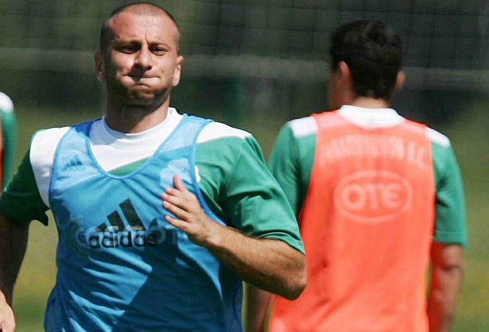 Παπαδόπουλος: “Διακαής πόθος να επιστρέψω στην Ελλάδα”