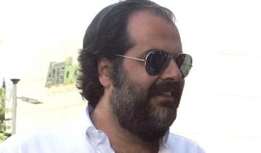 Πατέρας: “Ο κόσμος θα ικανοποιηθεί από τις μεταγραφές”. Στη Μαδρίτη ο Αντωνίου