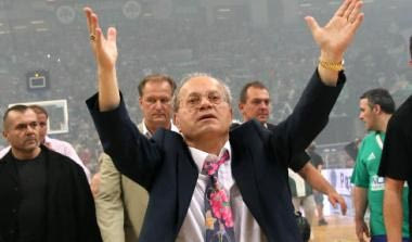 Θ.Γιαννακόπουλος: “Μόνο ο Βαρδινογιάννης ενδιαφέρεται να βοηθήσει!”