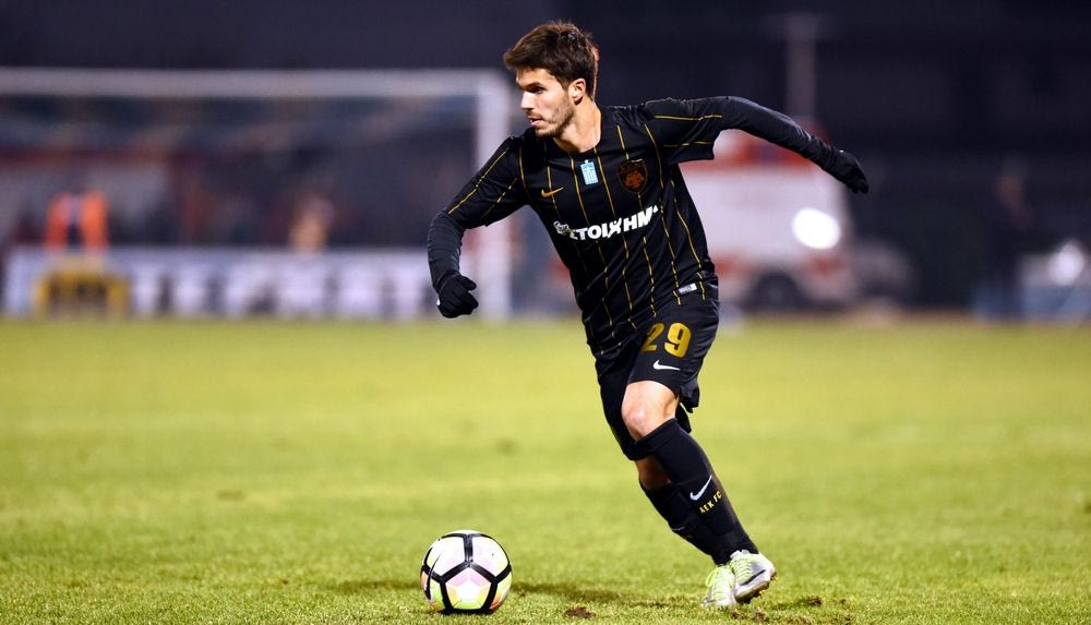 Μπήκε αποστολή και μένει στην ΑΕΚ ο Πατίτο!