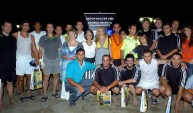 Θεαματικός αγώνας beach soccer επίλεκτων και δημοσιογράφων/ηθοποιών στην Ιτέα