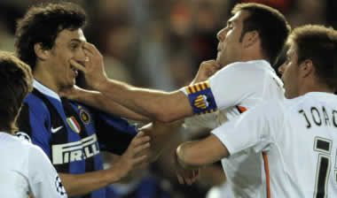 “Ξύλο και των γονέων”, με πρωτεργάτες Μαρτσένα, Μπουρντίσο