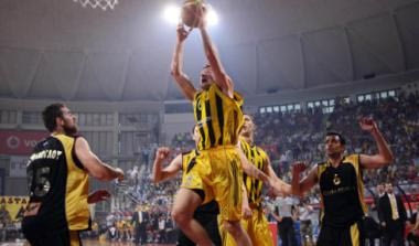 Ελληνικός εμφύλιος στα προκριματικά