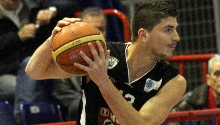 Μέσα ο Γιαννακίδης