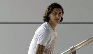 Τρεις εβδομάδες εκτός ο Ιμπραΐμοβιτς