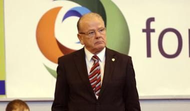 Ίβκοβιτς: “Θέλουμε να βελτιωνόμαστε”. Φλεβαράκης: “Ψάχνουμε παίκτες”