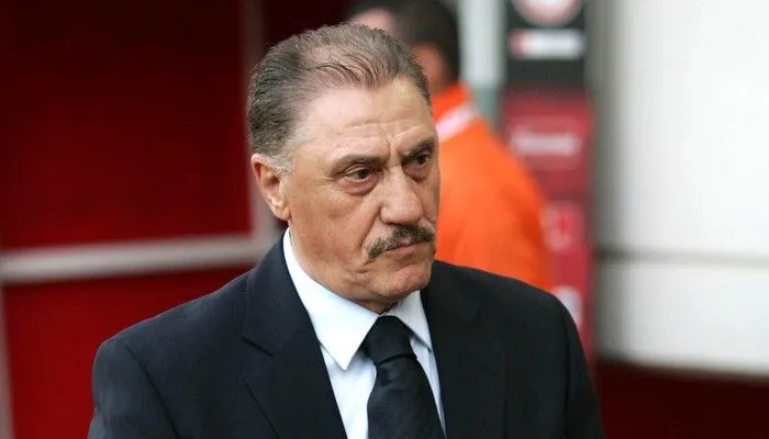 Νέος προπονητής ο Ματζουράκης