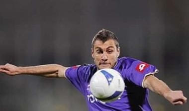 Κερδίζει την εμπιστοσύνη του Αλαρντάις ο Βιέρι