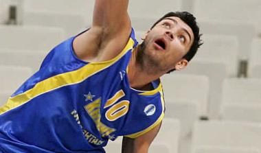 Στους Bucks ο Delfino, μαζί του ο Ukic