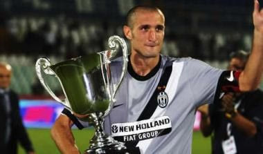 Η Γιουβέντους νίκησε Μίλαν και Ιντερ (videos)