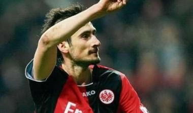 “Πενταρέ” του Λυμπερόπουλου σε φιλικό της Αϊντραχτ