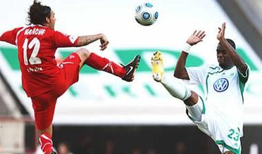 2η αγ.: Κορυφή η Βόλφσμπουργκ, ισόπαλο το ντέρμπι (vids)