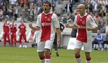 6η αγ.: Εντυπωσιακός ο Άγιαξ, κορυφή για Αϊνχόφεν