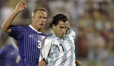 Χωρίς Τέβεζ στην Παραγουάη η Αργεντινή