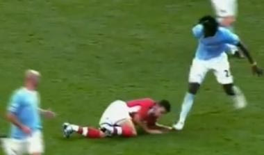 Κίνδυνος τιμωρίας για τον Αντεμπαγιόρ (vid)